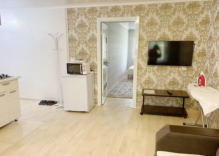 Apartment On Maylin 30 12